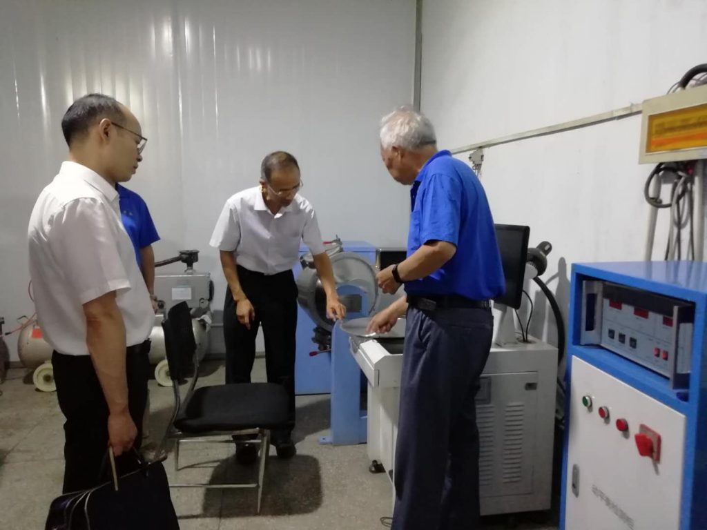 郑州市科技局对清辰雨清洁设备有限公司进行现场考核