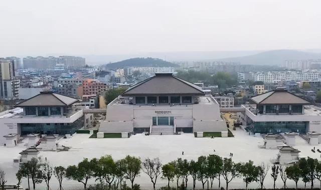 内外兼修丨清晨雨拖地车助力登封市民文化中心焕新颜